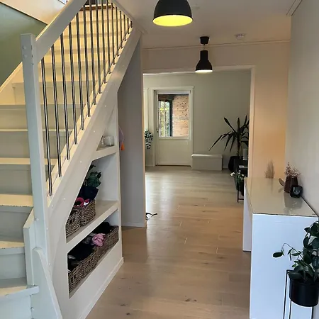 Villa - Home, Close To Airport And The