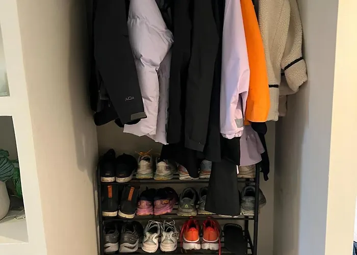 - Home, Close To Airport And The Villa Bergen